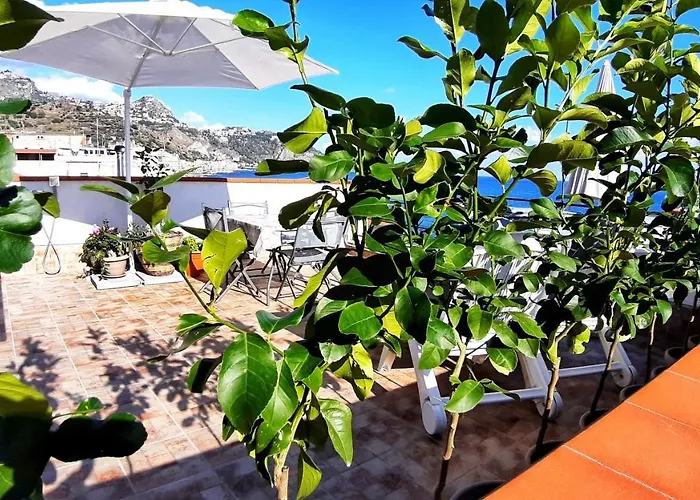 Lejlighed Panoramic Terrace Giardini Naxos
