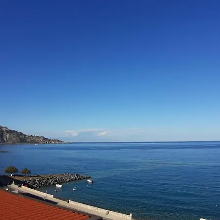 Panoramic Terrace * ジャルディーニ・ナクソス